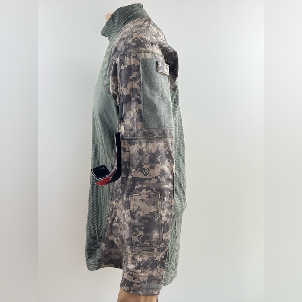 Massif US Army Combat Shirt Men Large, Digital Camo, Flame Resistant, Stretch - Picture 5 of 16